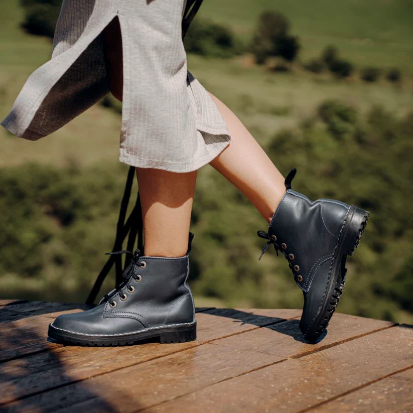 Groundcover Berlin Ladies Boot - Navy Boots Groundcover